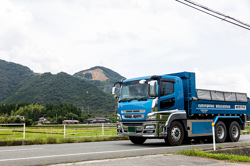 産業廃棄物収集運搬業